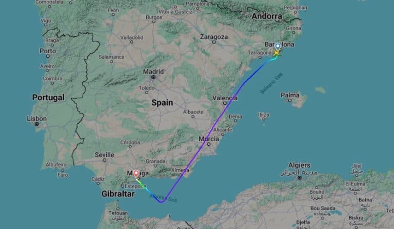 Vuelo Barcelona-Fuerteventura se desvía a Málaga por emergencia médica a bordo