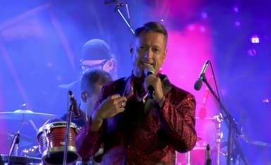 La Candelaria en La Oliva se ilumina con un homenaje a Juan Gabriel