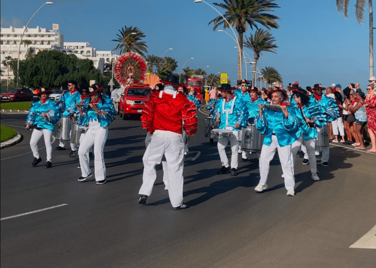 Pájara pone fin a unos de sus carnavales más multitudinarios