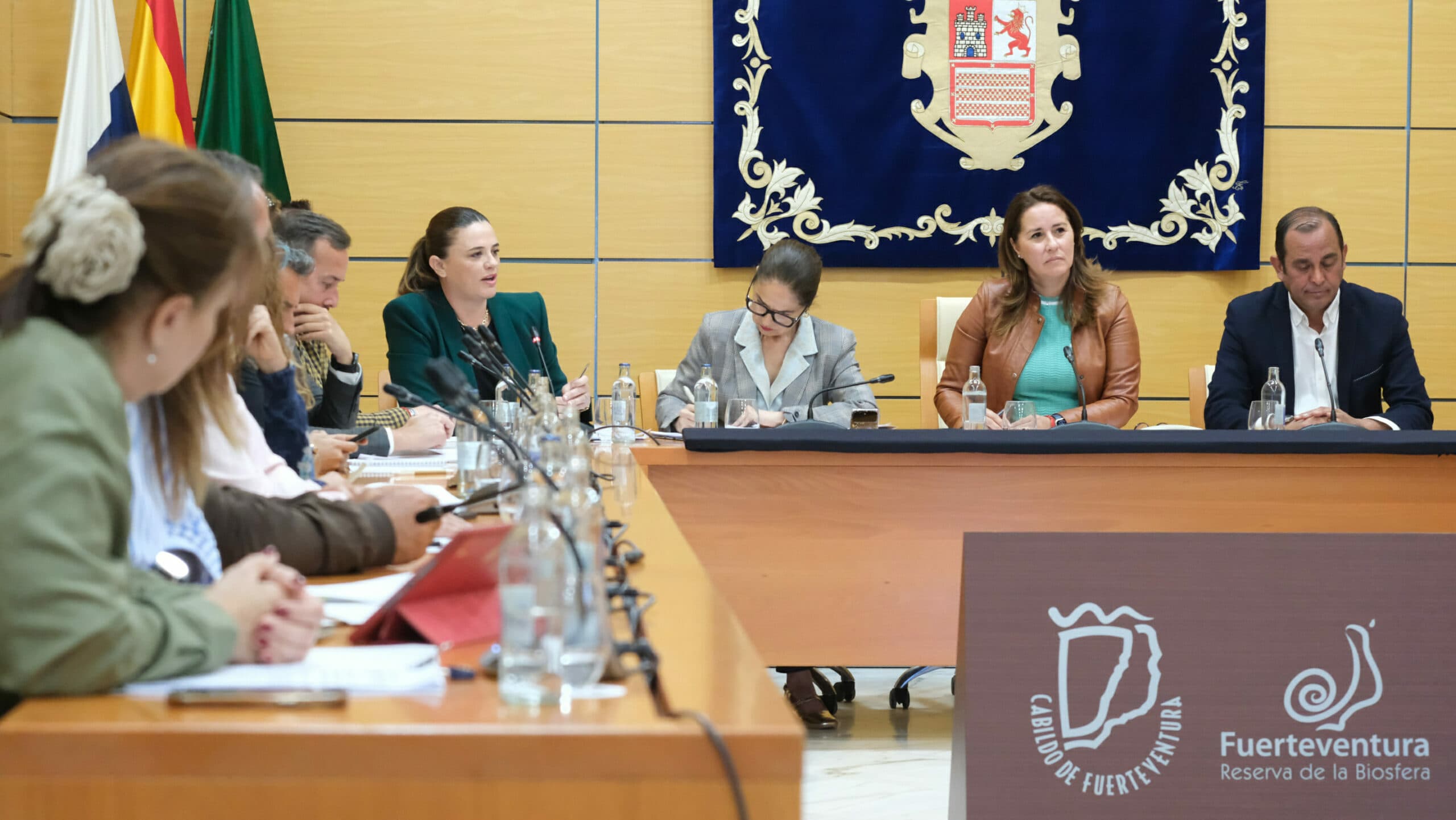 El Cabildo refuerza el apoyo económico a emprendedores y pymes con un nuevo plan estratégico