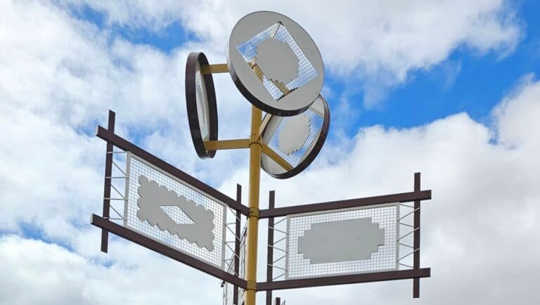 Caleta de Fuste recupera su particular figura del Telar gigante