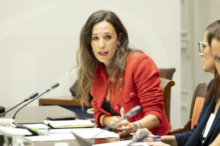 Aprobado el decreto de residencialización turística, que según la oposición nace muerto