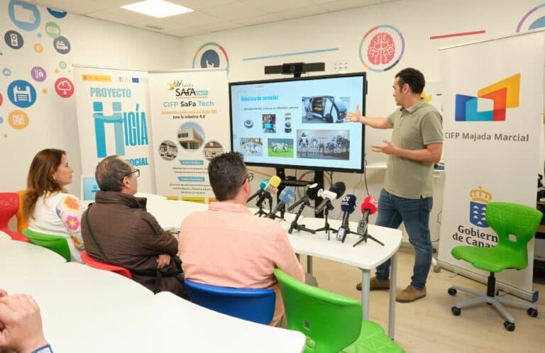 Estudiantes del CIFP Majada Marcial construirán robots sociales para mejorar la vida de personas dependientes en Fuerteventura