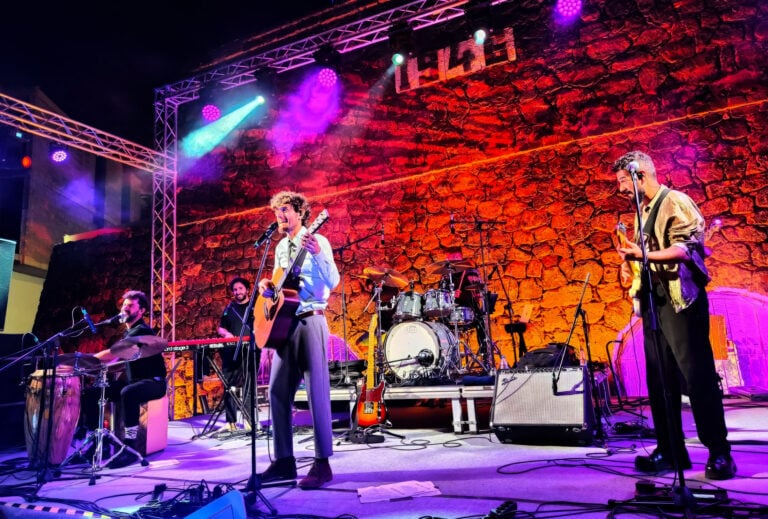 FuerteAutor 2025 convierte la música en solidaridad: 1.487,07 euros recaudados para ASOMASAMEN