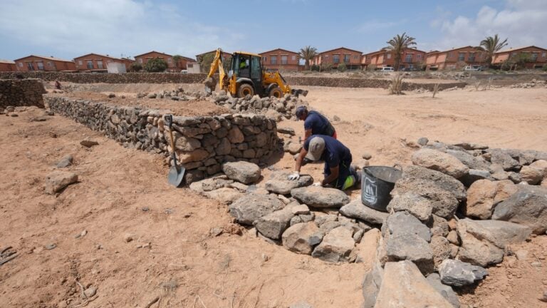El Cabildo colabora con el Ayuntamiento de Puerto del Rosario en la restauración de la Rosa de Juana Sánchez