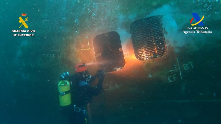 Detenidos tres implicados en el tráfico de 72 kilos de cocaína ocultos en un buque en Las Palmas