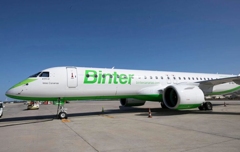 Binter lanza clase premium en sus vuelos Madrid-Canarias para plantar cara a Iberia y Ryanair