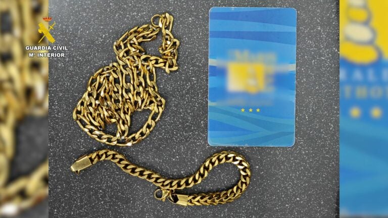 La Guardia Civil detiene en Corralejo a un hombre por dos robos violentos a turistas de avanzada edad