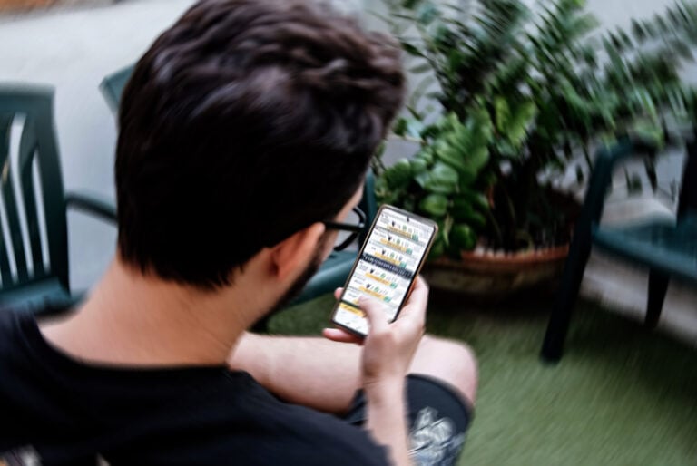 Casi el 12% de adolescentes y jóvenes en Canarias reconoce tener problemas con el juego de azar