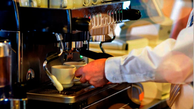 Detenido en Fuerteventura un empresario hostelero por explotar a trabajadoras extranjeras en situación irregular