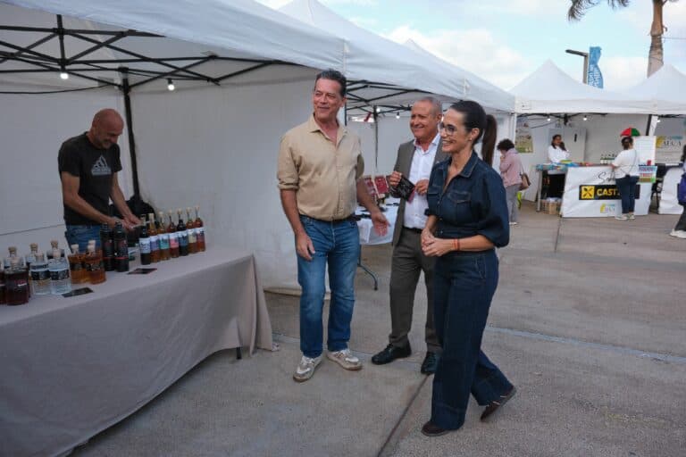 Gastronomía, música y actividades familiares dan vida a ‘Sabor a Castillo’ en Caleta de Fuste