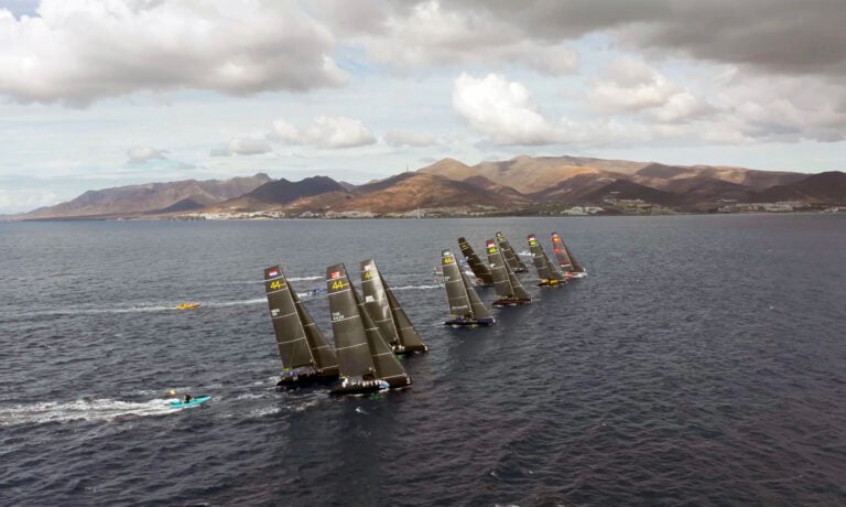 Velocidad y táctica en Fuerteventura: el Team Aqua domina la primera jornada de la 44Cup Marina Jandía