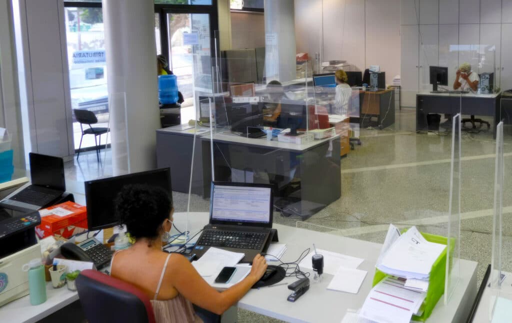 David de Vera: “Hay opositores en la bolsa de empleo, con muy buena nota, que no saben hablar español o encender un ordenador”