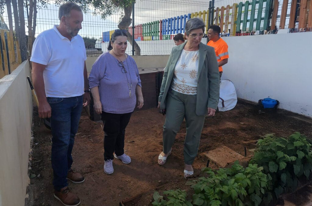 Pájara impulsa la gestión sostenible de residuos orgánicos en los colegios con la puesta en marcha de la Fase I del proyecto municipal