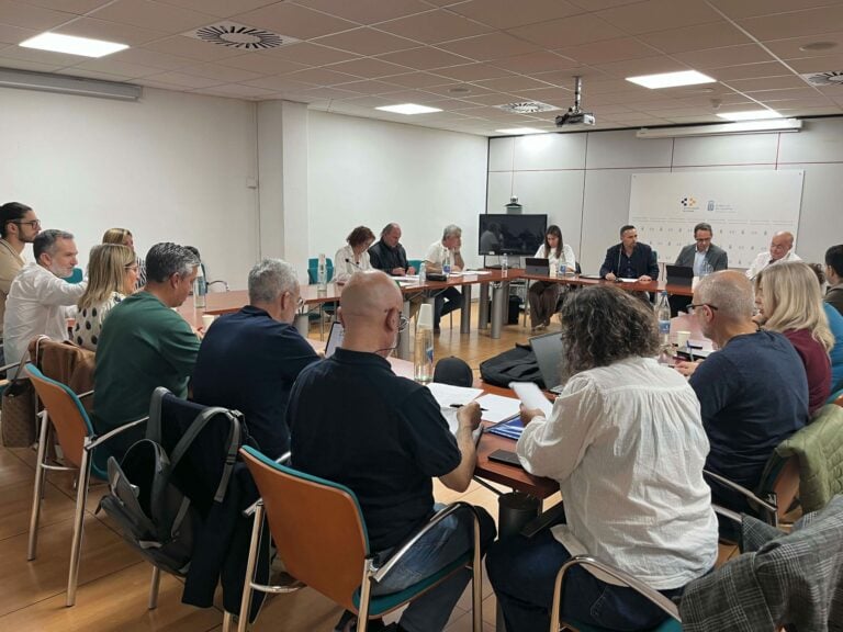 Canarias refuerza su sistema sanitario con 702 plazas y un proceso de estabilización sin precedentes