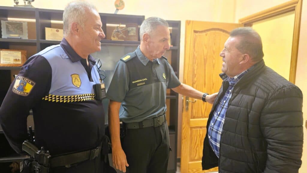 Antigua reconoce el trabajo de la Guardia Civil en el municipio durante 2025