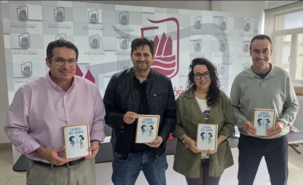‘La Rosa del Tiempo’, una novela juvenil que conecta a la juventud con el patrimonio majorero