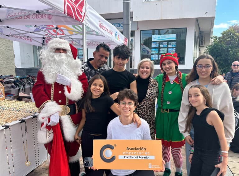 La Asociación Empresarios Puerto del Rosario entrega los premios de su campaña de dinamización navideña