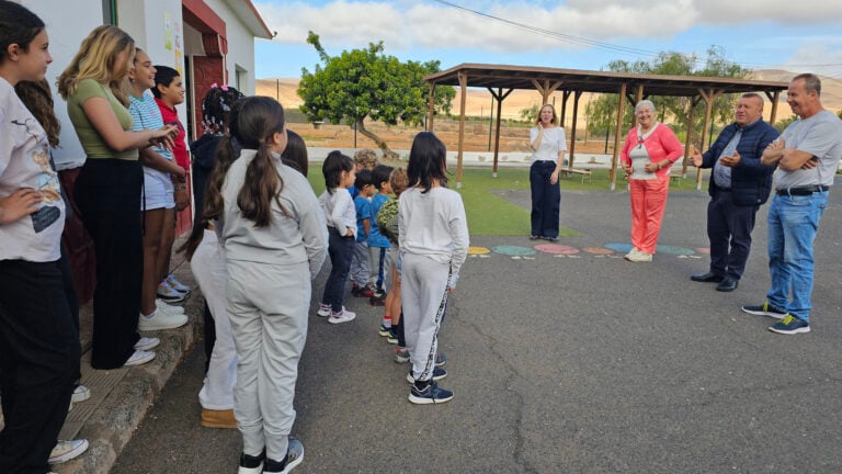 Alboroto galáctico, entre los talleres que Antigua imparte en centros escolares para aprender a convivir en igualdad y respeto