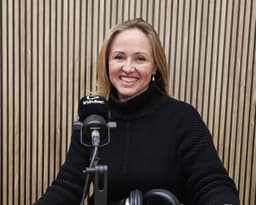 La reconocida esteticista Rosa Rico nos explica cómo tratar correctamente el acné tanto juvenil como adulto