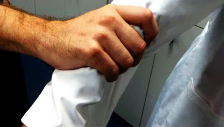 Las agresiones a sanitarios se disparan en Canarias y crecen un 29% en un año