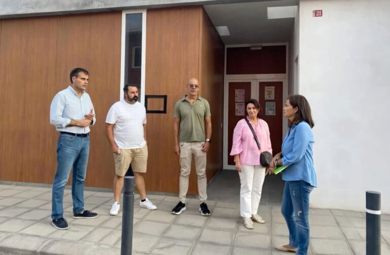 La situación de Playa Blanca vuelve al pleno ante la ausencia de la mesa de seguimiento