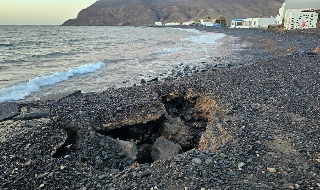 El Ayuntamiento de Antigua solicita a Costas reparar los destrozos del Temporal Therese en Pozo Negro