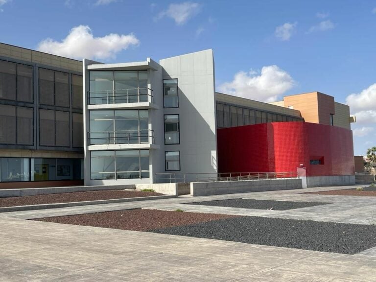 El Hospital de Fuerteventura se convierte en el segundo de Canarias con certificación de calidad en terapia ocular