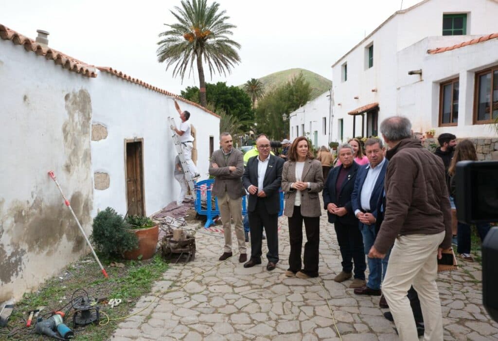 Betancuria revitaliza su patrimonio con la rehabilitación de las fachadas históricas