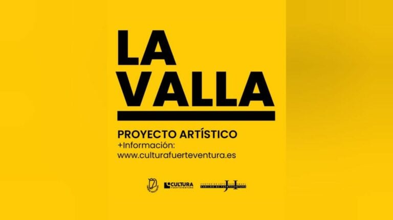 El Centro de Arte Juan Ismael transforma su valla publicitaria en un espacio de reflexión crítica y pensamiento visual