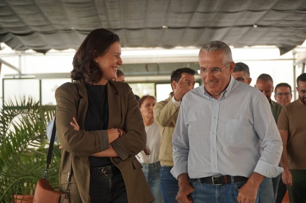 «No se puede improvisar con el suelo agrario»: AM-CC defiende en FEAGA la protección del territorio frente a las multinacionales eléctricas