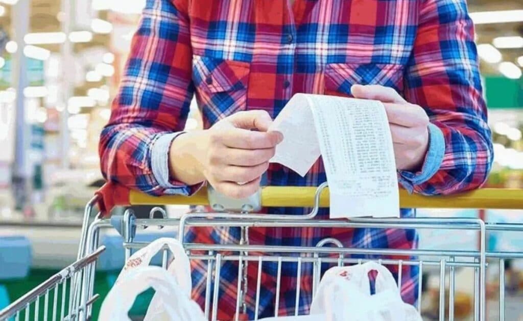 El 71,6% de los canarios confía en que su economía doméstica se mantendrá o mejorará en los próximos meses