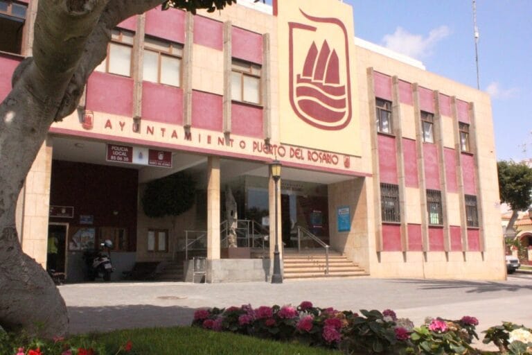 Puerto del Rosario se reincorpora al consejo de administración de la Autoridad Portuaria