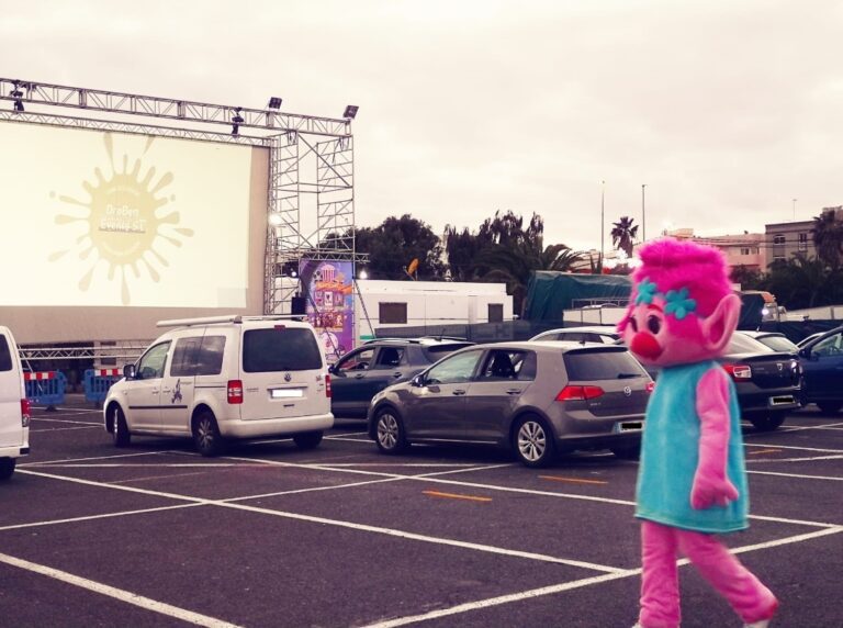 Arranca la primera edición del Autocine en Puerto del Rosario