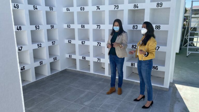 El cementerio de Gran Tarajal dispone ya de 86 columbarios