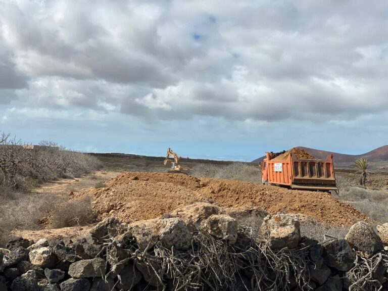 CC denuncia que dos proyectos eólicos destrozan gavias y tableros de la rosa del Cohombrillo