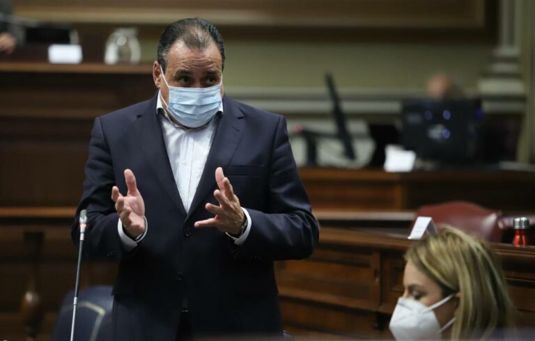 El 68% de las personas grandes dependientes de las Islas ha recibido la vacuna contra la COVID-19