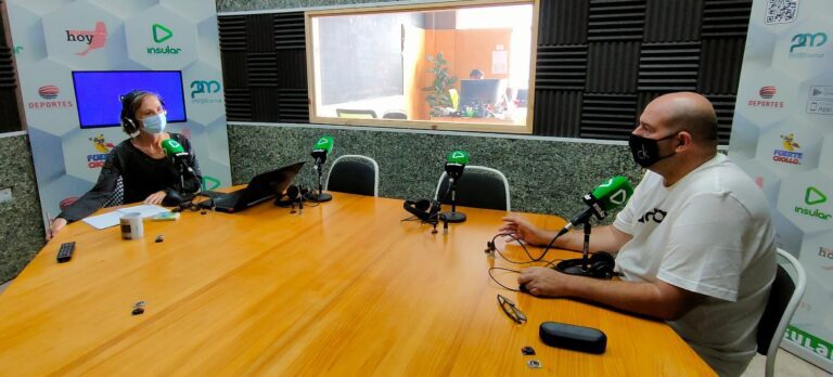 Alberti acusa al Ayuntamiento de La Oliva de conceder licencias de ‘terraza express’ de forma arbitraria