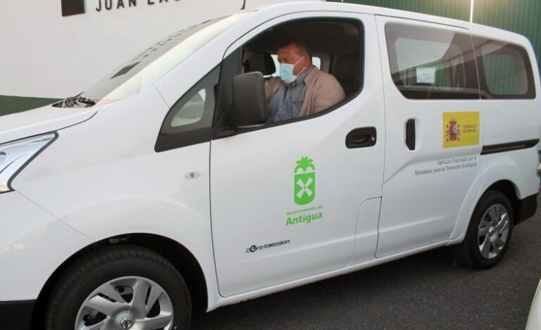 Nuevo punto de recarga de vehículos eléctricos en Antigua