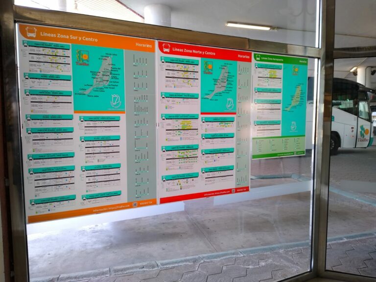 Nueva cartelería informativa en estaciones y paradas de guaguas de toda la Isla