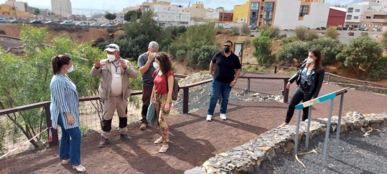 El Barranco Pilón cuenta con mayor vegetación autóctona, paneles informativos y zonas de sombra