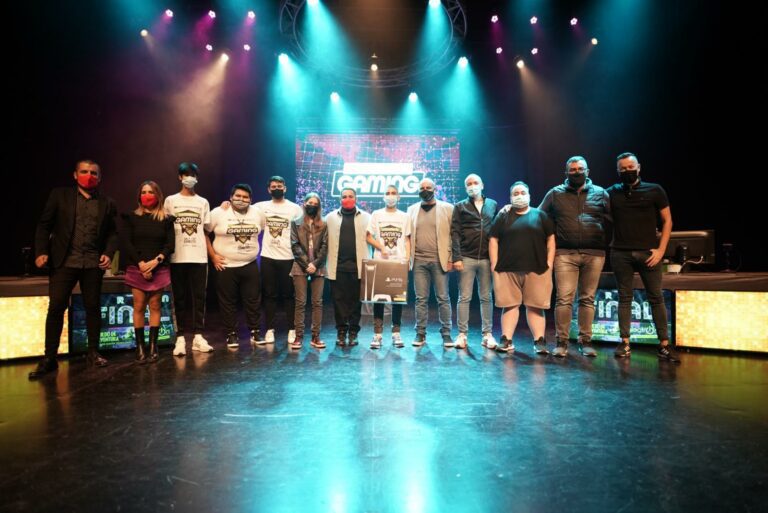 ¡Vuelve a ver la reñidísima gran final del I Torneo Insular eSports FIFA 21!