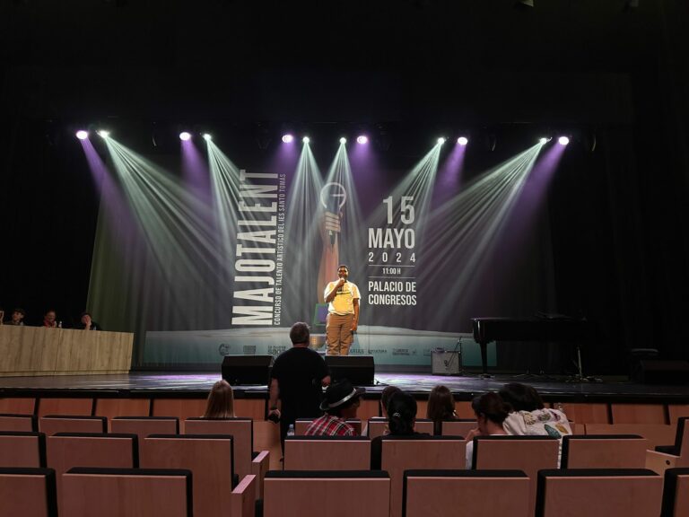 14 jóvenes suben al escenario en la VIII edición de Majotalent