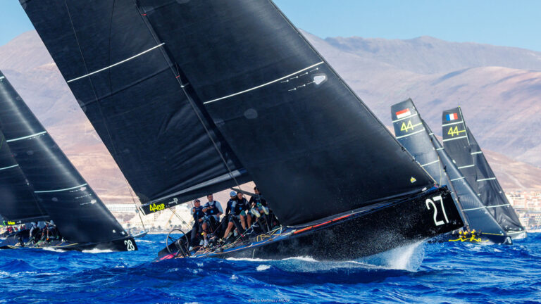 Nika da un golpe de efecto con dos victorias en la segunda jornada de la 44Cup Marina Jandía