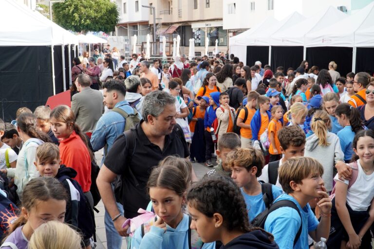 El I Encuentro Insular de Radios Escolares reúne a 830 participantes en una jornada histórica para la educación y la comunicación