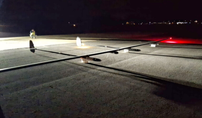 El Stratoport de Fuerteventura lidera el primer vuelo civil de un pseudosatélite en Europa