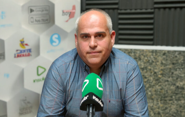 Tomás Pérez reivindica el “salto” sanitario en Fuerteventura tras una legislatura con “cero obras”